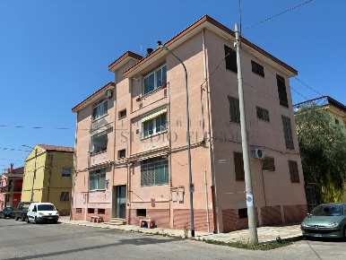 Foto Appartamento in Via Alcide De Gasperi 4, Sannicandro di Bari di 80 m²