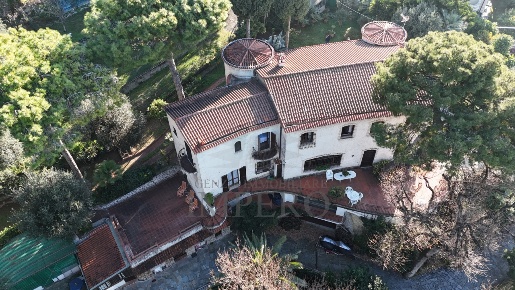 Foto Villa unifamiliare in Via Vincenzo Gioberti 11, Bordighera Via Romana