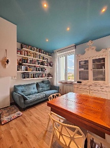 Foto Appartamento a Aulla di 71 m² con 5 locali in vendita