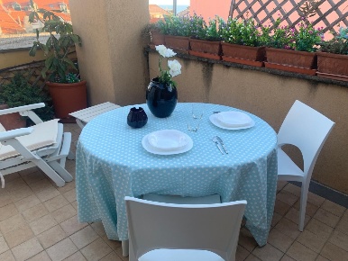 Foto Appartamento in Via Milite Ignoto, Alassio di 73 m² con 3 locali
