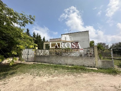 Foto Villa singola a Melendugno San Foca di 84 m² con 4 locali in vendita