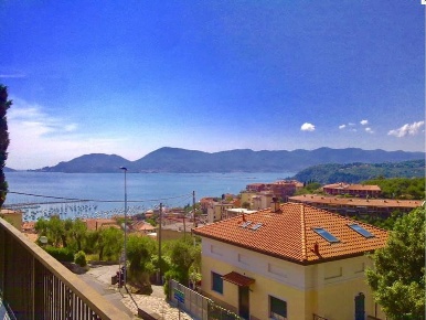Foto Appartamento a Lerici Pugliola, Solaro di 120 m² con 4 locali