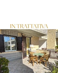 Foto Appartamento a Melendugno San Foca di 65 m² con 5 locali in vendita