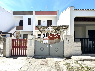 Foto Appartamento a Melendugno San Foca di 50 m² con 4 locali in vendita