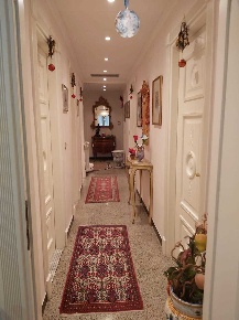 Foto Appartamento a Loano Centro di 138 m² con 6 locali in vendita