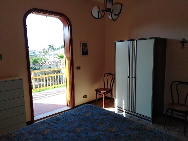 Foto Villa bifamiliare a Santa Croce Camerina di 200 m² con 7 locali