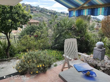 Foto Appartamento in Via Goffredo Mameli 20, Bordighera Due Strade di 50 m²