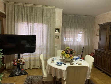 Foto Appartamento a Santo Stefano di Magra Centro di 120 m² con 6 locali