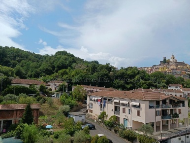 Foto Appartamento in Via L. Valentini 131, Arcola Centro di 115 m²