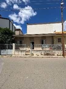 Foto Villa unifamiliare in Via Prof. San Fiorese 11, Sannicandro di Bari