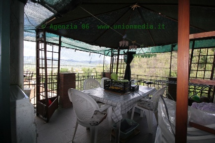 Foto Appartamento a Arcola Centro di 100 m² con 5 locali in vendita