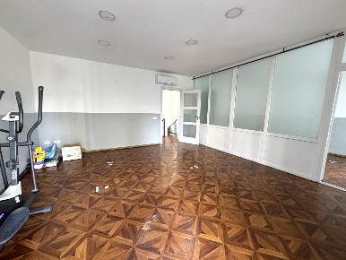 Foto Appartamento a Santo Stefano di Magra di 140 m² con 6 locali