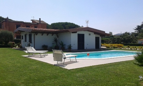 Foto Villa unifamiliare in vigne di circe, San Felice Circeo di 150 m²
