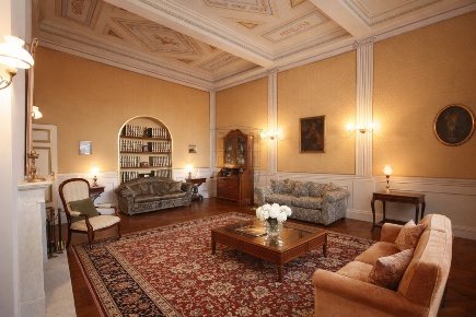 Foto Appartamento in piazza san frediano, Lucca di 320 m² con 6 locali
