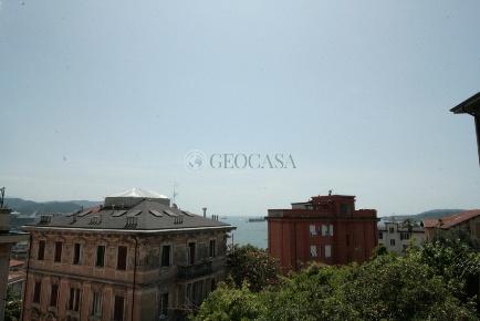 Foto Appartamento a La Spezia di 223 m² con 7 locali in vendita