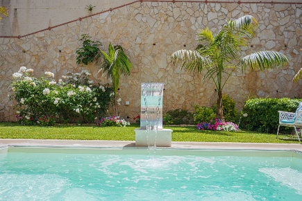 Foto Appartamento in Contrada Mastrissa 1000, Taormina di 250 m² in vendita