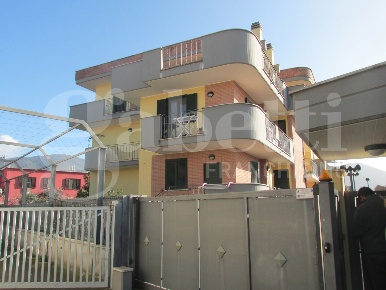Foto Appartamento in Via Grifona snc, Sermoneta Carrara Pontenuovo di 68 m²