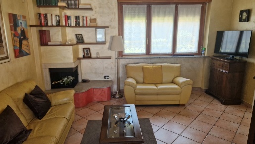 Foto Appartamento in Via Torino 65, Trofarello Centro di 110 m² in vendita