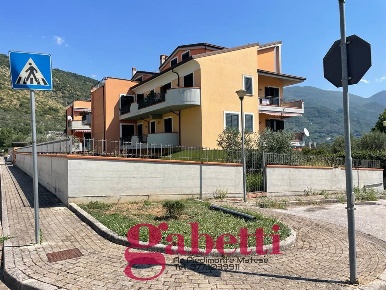 Foto Appartamento in Via Ludovico Paterno 10, Piedimonte Matese in vendita
