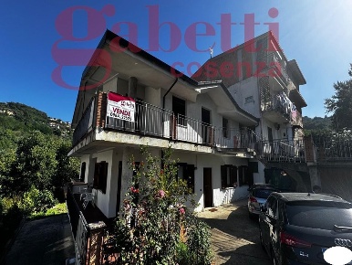 Foto Appartamento in Via Casali del Manco VIA CAPPUCCINI snc, Pedace Perito