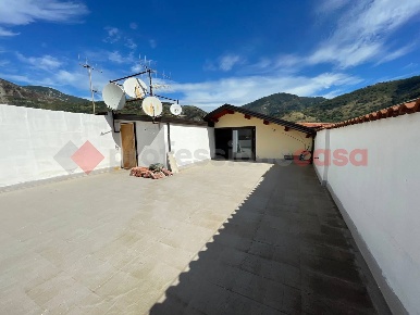 Foto Appartamento in Via Zambrano 60, Siano di 70 m² con 3 locali