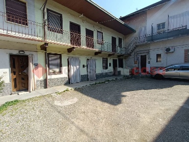 Foto Appartamento in Via Vittorio veneto 10, Magnago Centro di 140 m²