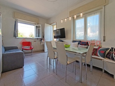 Foto Villa a schiera in Ticino, Castelletto sopra Ticino Villaggi di 63 m²