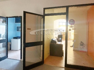 Foto Appartamento in dogana alta, San Giustino di 400 m² con 8 locali