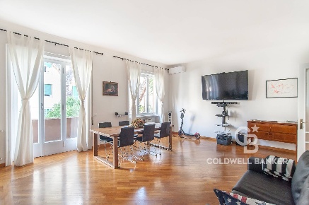 Foto Appartamento in Viale Parioli, Roma Parioli di 115 m² con 6 locali