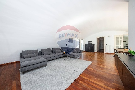 Foto Appartamento in Via Leonardo da Vinci, Enna Centro di 164 m²