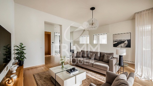 Foto Appartamento in Via Chianti, Roma Bologna di 148 m² con 4 locali