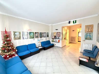 Foto Appartamento in Via Marchese Di Villabianca 111, Palermo di 111 m²