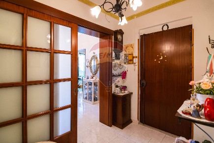 Foto Appartamento in Via Pozzo Mulino, Catania Centro Storico di 110 m²
