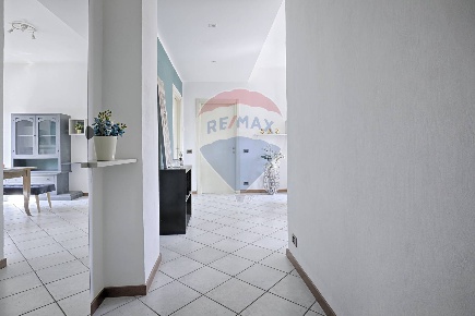 Foto Appartamento in Via Casati, Casatenovo Centro di 85 m² con 3 locali