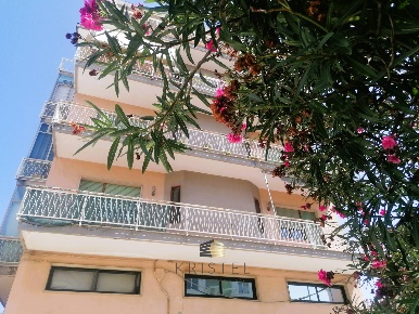 Foto Appartamento in VIA ARAPIETRA, Pescara di 89 m² con 4 locali