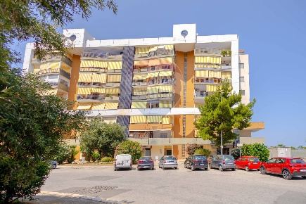 Foto Appartamento in Via Francesco Del Core, Bari San Paolo di 87 m²