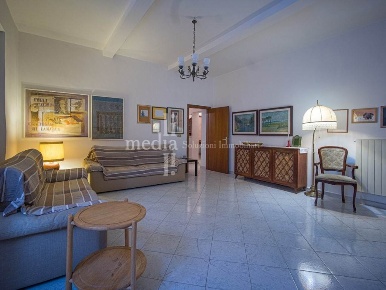 Foto Appartamento in VIA SAN JACOPO IN ACQUAVIVA 80, Livorno di 130 m²