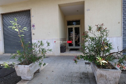 Foto Appartamento in Via Martiri della Libertà 40, Locorotondo di 175 m²