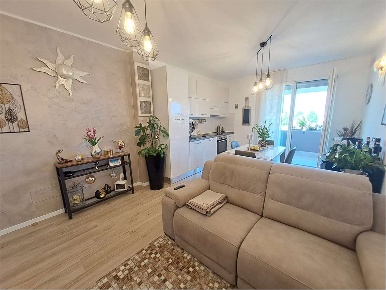 Foto Appartamento in via Maria Bergamas 4, Castel d'Azzano di 65 m²