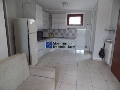 Foto Appartamento a Livorno Pontino - Bastia di 102 m² con 3 locali