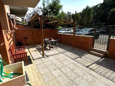 Foto Appartamento a Siena Petriccio - Acquacalda di 70 m² con 3 locali