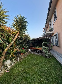 Foto Villa a schiera a Vecchiano Migliarino di 115 m² con 7 locali