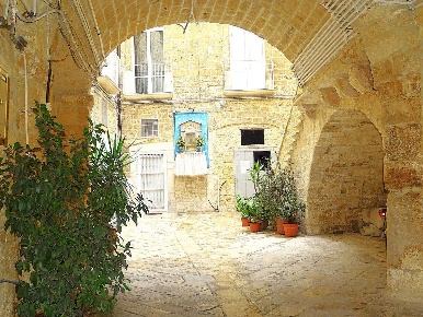 Foto Appartamento in Via Bianchi Dottula 10, Bari San Nicola - Borgo Antico