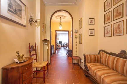 Foto Appartamento a Pisa San Francesco di 140 m² con 5 locali in vendita