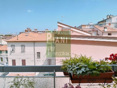 Foto Appartamento a Livorno Zola - Galilei di 75 m² con 4 locali in vendita