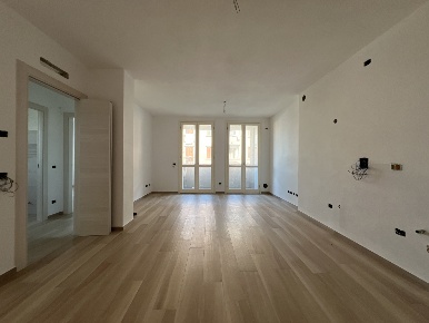 Foto Appartamento a Cadelbosco di Sopra Centro di 91 m² con 4 locali
