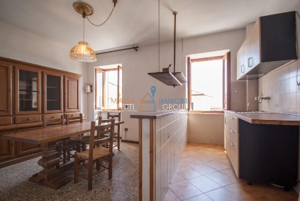 Foto Appartamento in Via Aldo Salvetti 141, Massa Mirteto di 187 m²