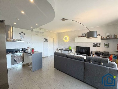 Foto Appartamento in Via Massimo D'Antona 19, Arluno di 80 m² con 2 locali