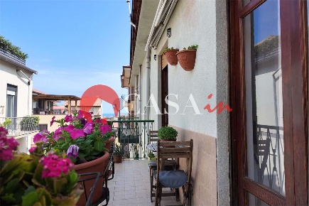 Foto Appartamento in via lazio 9, Sant'Agata di Militello Centro di 105 m²