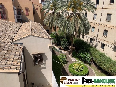 Foto Appartamento in Vicolo Sant'Uffizio a Tribunali, Palermo Kalsa